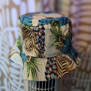 Hawaiin Bucket Hat